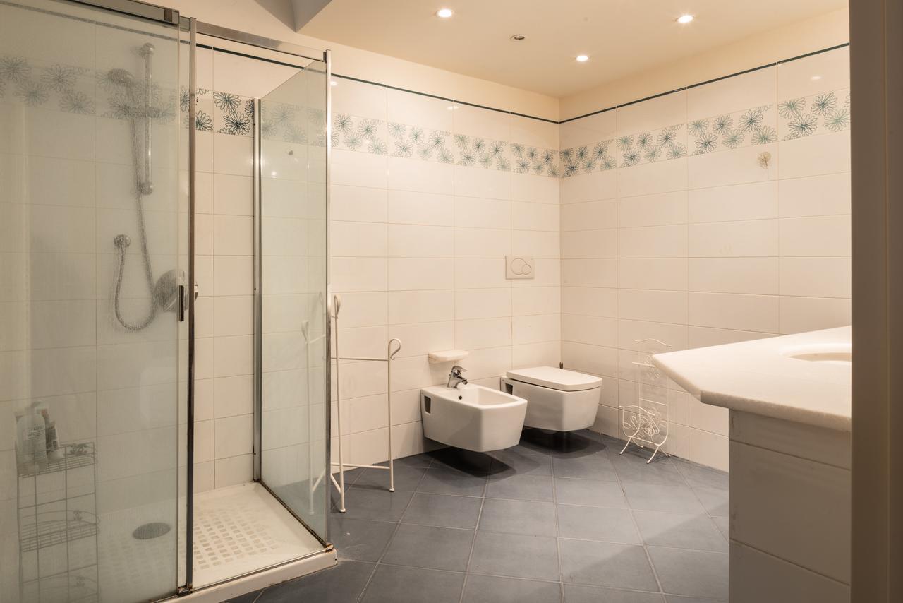 Premuda Apartment Milan Bagian luar foto